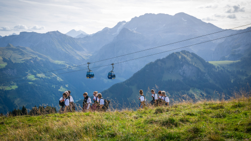 Bundesrat Albert Rösti ist Ehrengast am Jodlerfest in Lenk