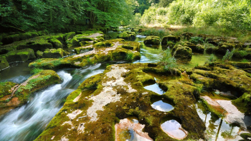 Schluchtenwanderungen im Drei-Seen-Land